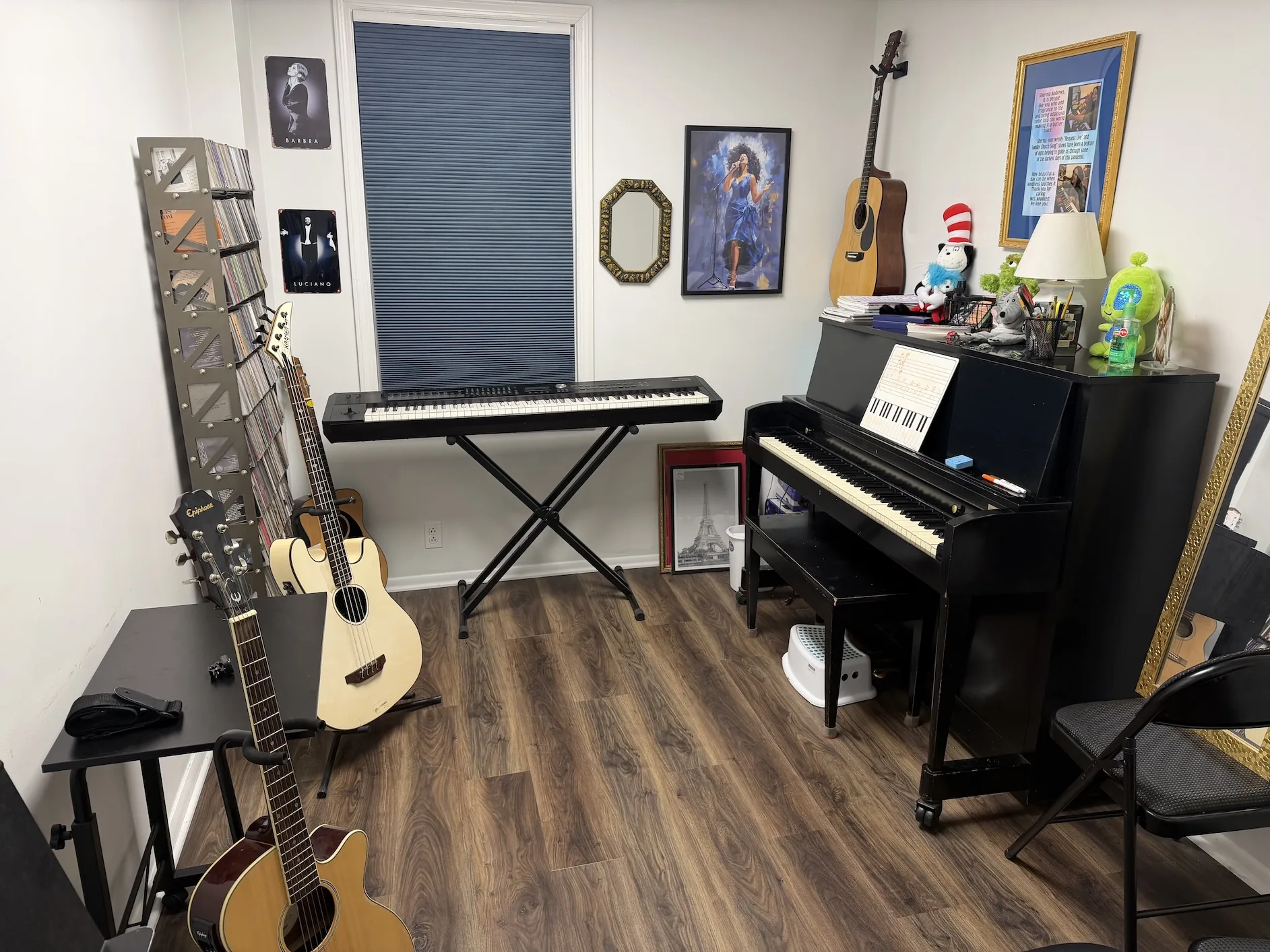 Piano, keyboards, and guitars in a Morristown lesson room